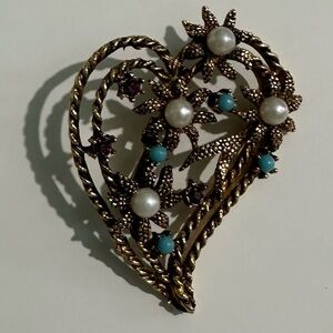 Vintage 1970's Stylized Heart w/Faux Pearls Brooch/Pin
